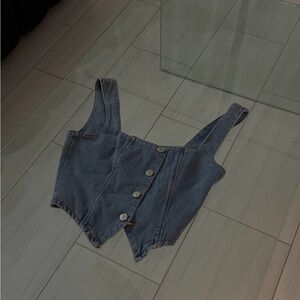 Stylish Blue Denim Button-Up Crop Top